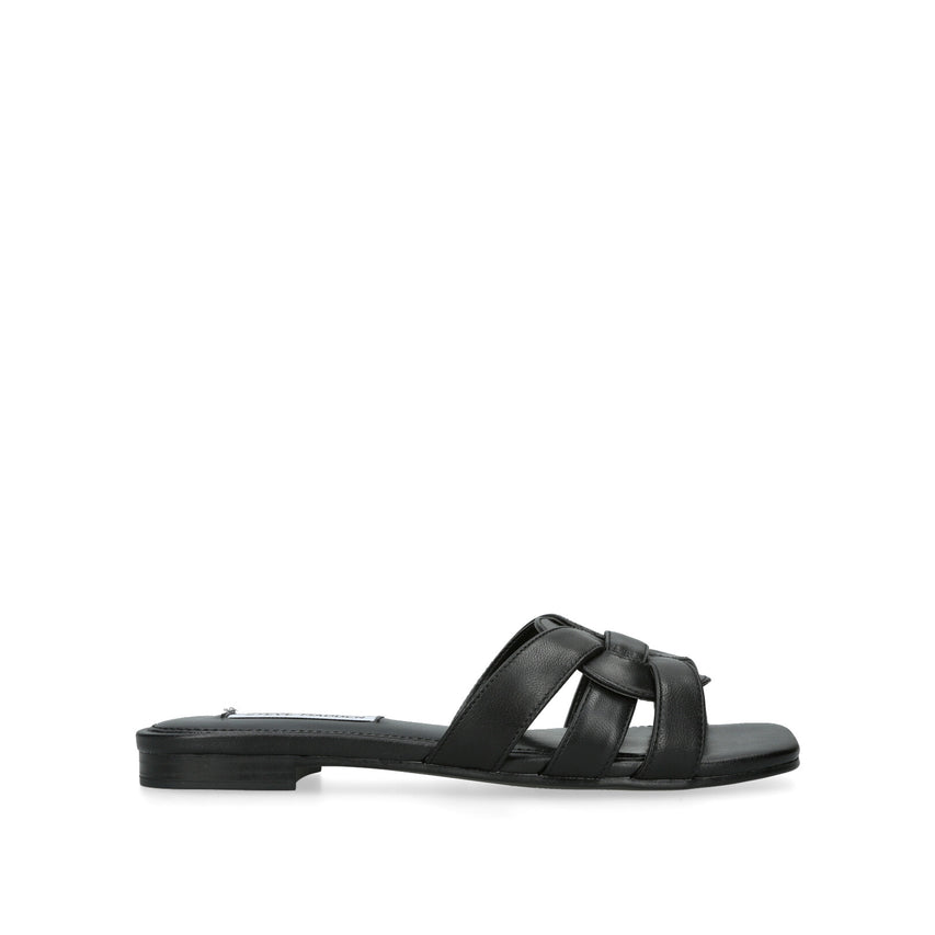 VCAY  017  BLACK LEAT