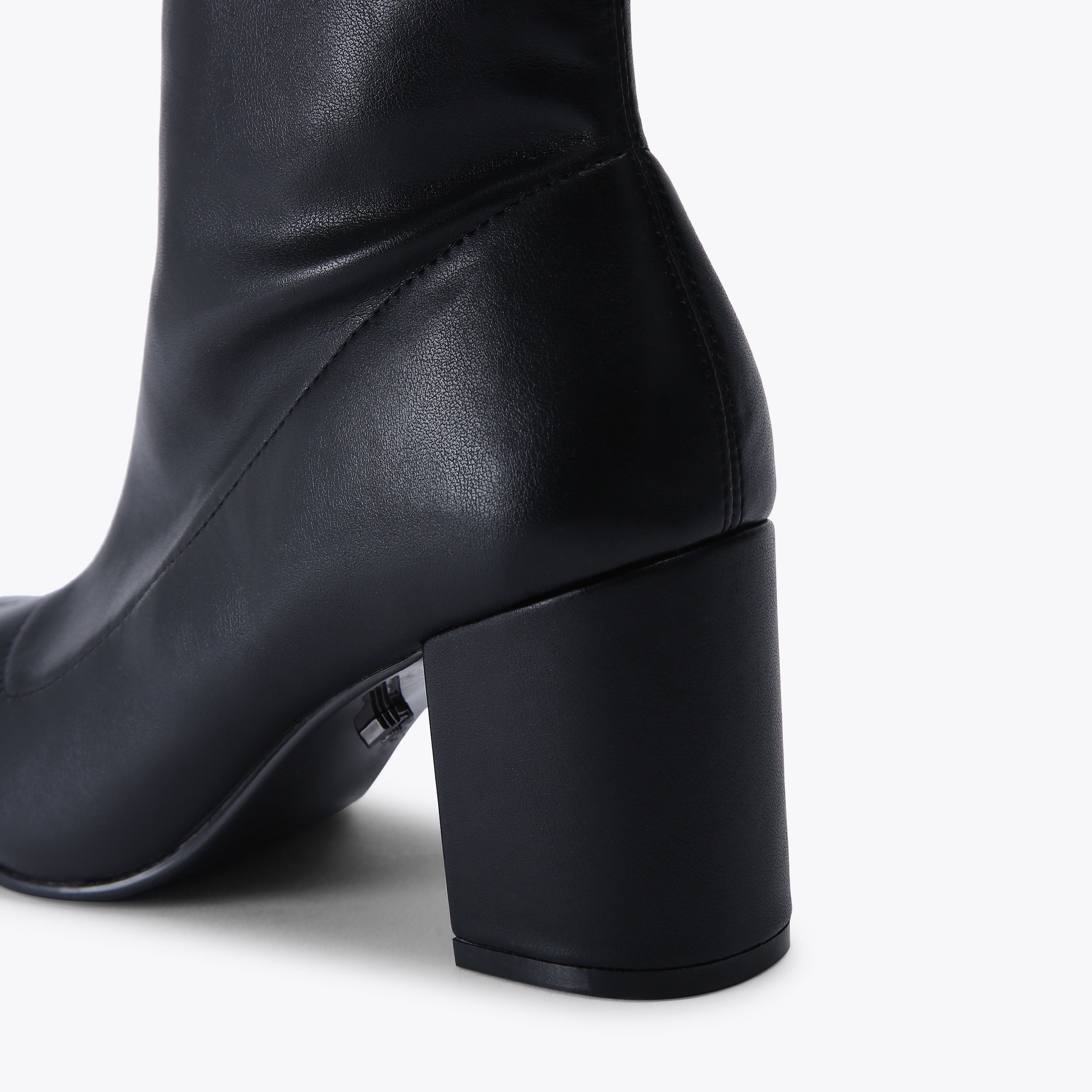 STRUT ANKLE