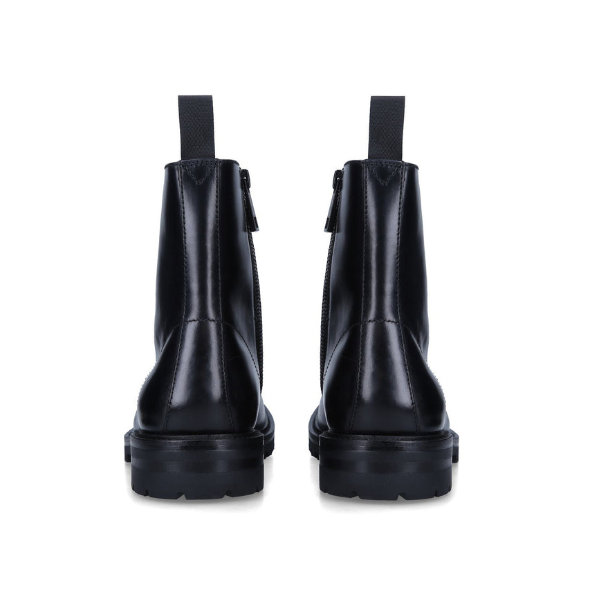 KOMMBAT BOOT