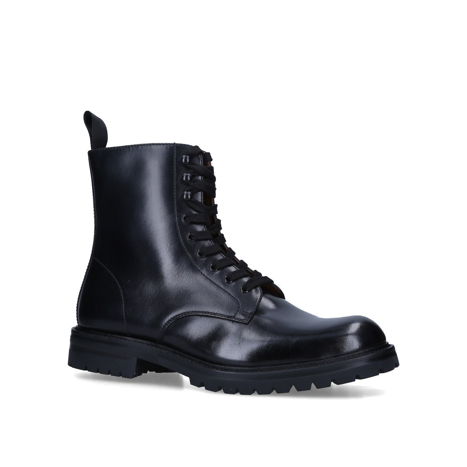 KOMMBAT BOOT