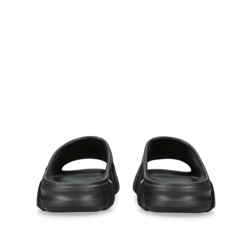CHARGE SLIDE