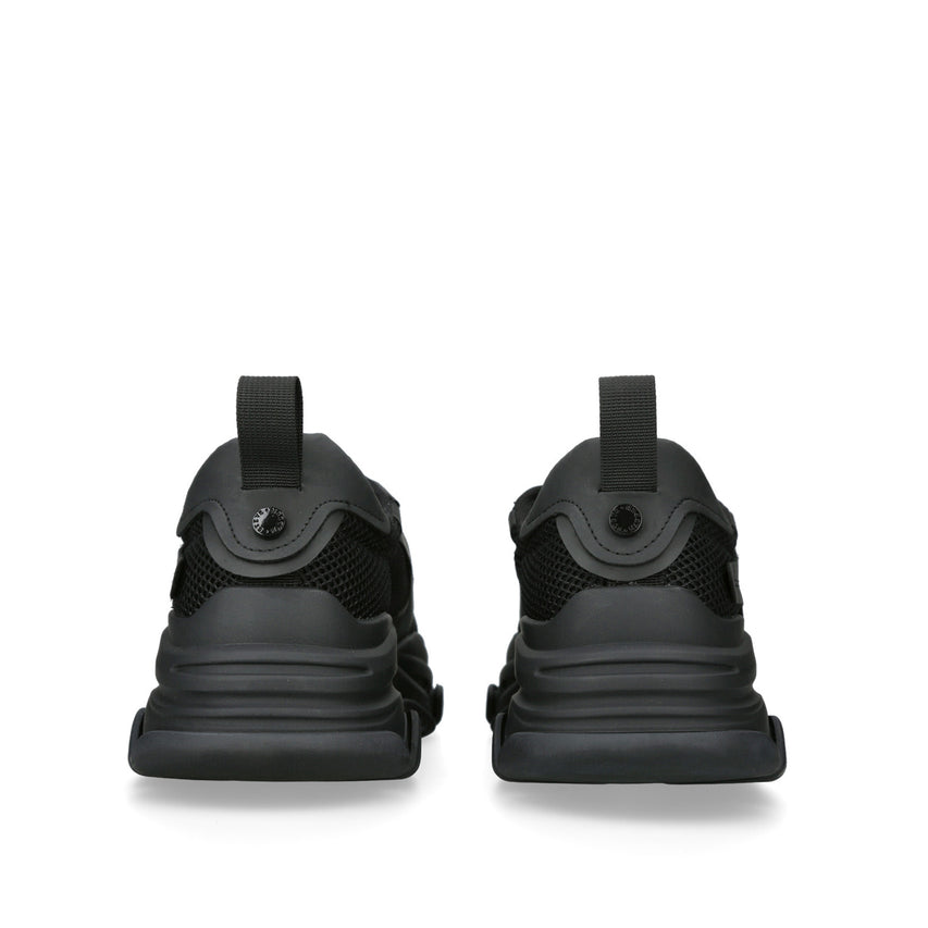 POSSES SNEAKER
