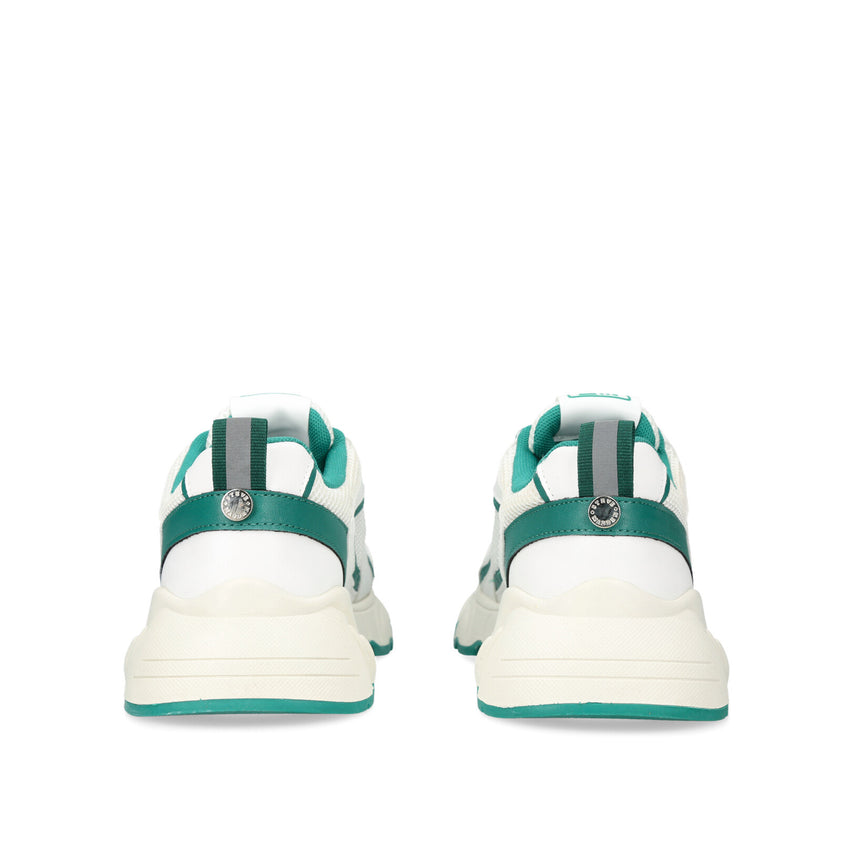 STANDOUT